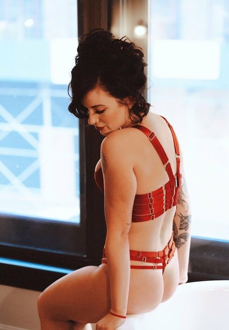 diaryforlovers erotic pornstar images