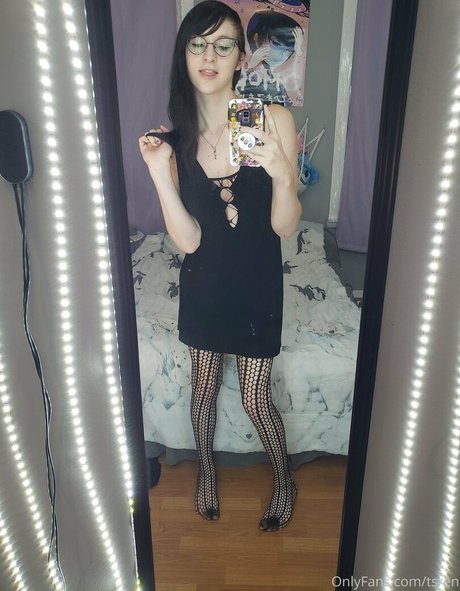 gothravemom pornstar sexy archive