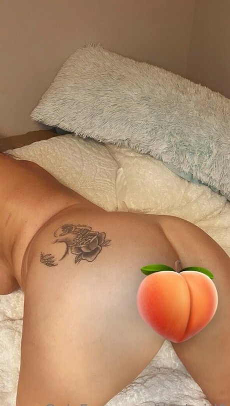 petite asian onlyfans erotic picture