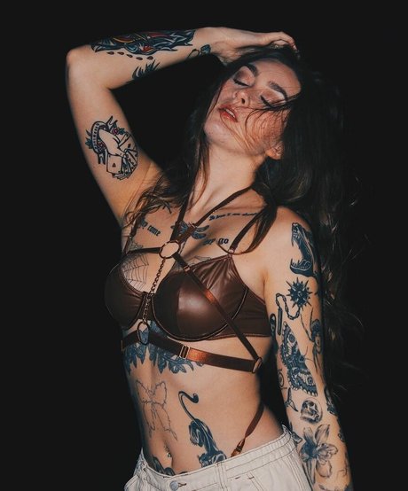 thesarahmariee star hd image