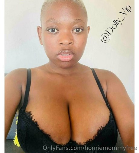 horniemommyfree model naked img