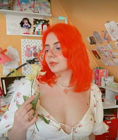 horniemommyfree nice actress gallery