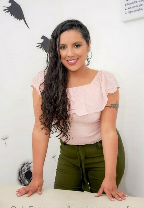 horniemommyfree pornstar sexy images