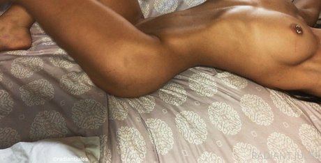RadiantJules pornstar perfect photos