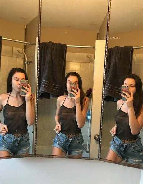 RadiantJules star perfect image