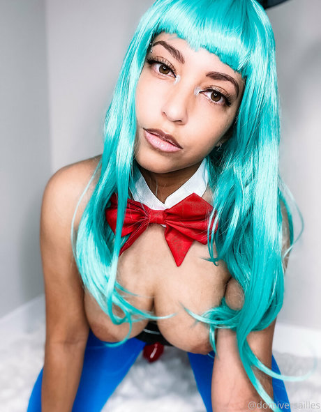 Domi Cosplay pretty actress galleries