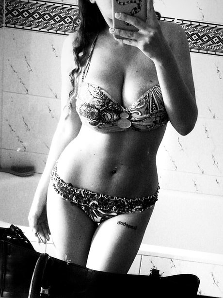 muscle nude onlyfans art nude pics