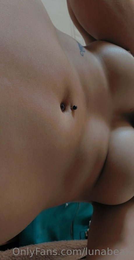 bea zee xxx pornstar gallery