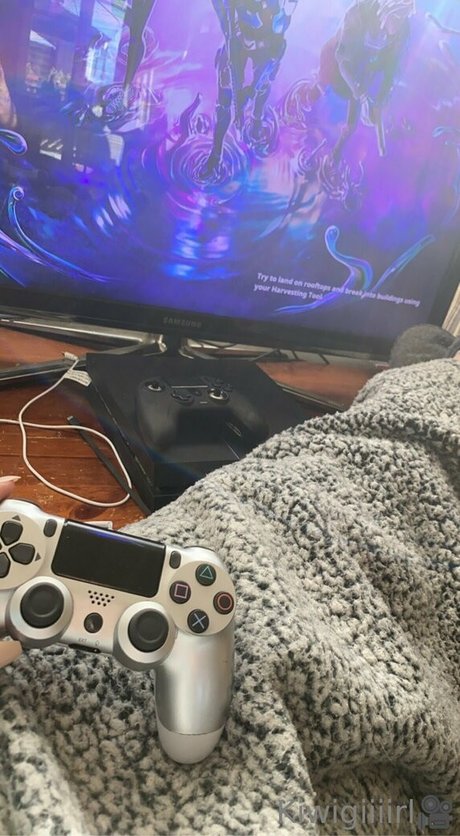 kiwigiiiirl sexy actress pictures