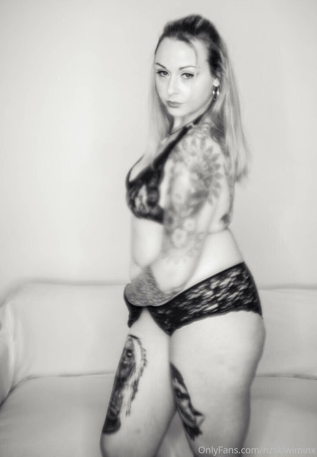 inkynzminx porn star image