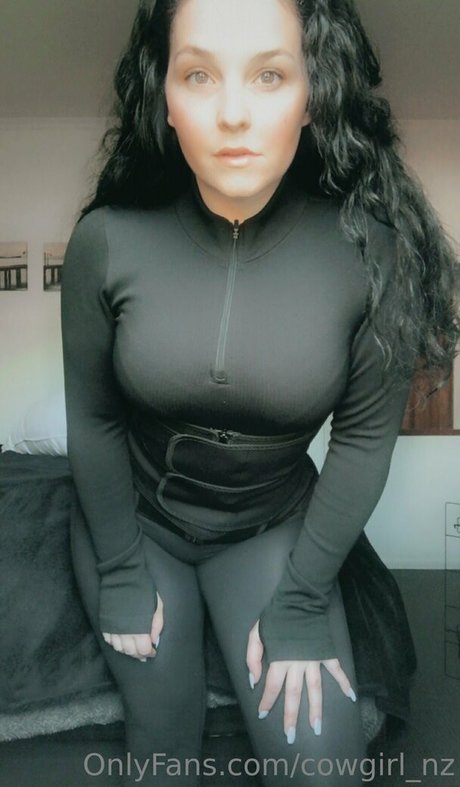 cowgirl nz free actress photos