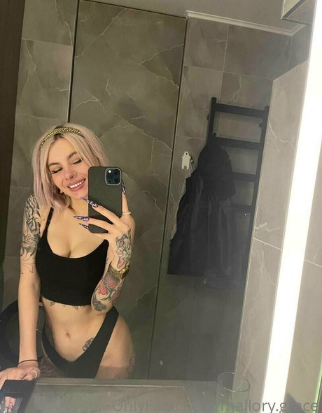 mallory grace top model galleries