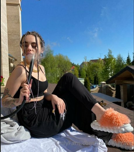 mallory grace erotic model picture