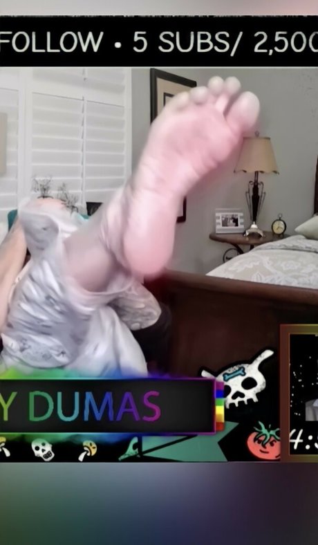 Amy Dumas erotic actress img