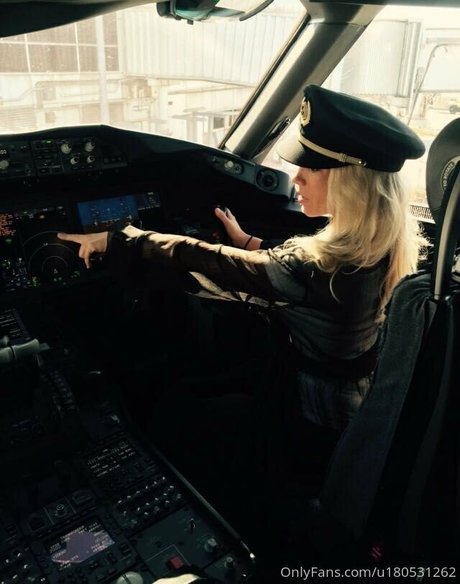 britishbethany naked actress galleries