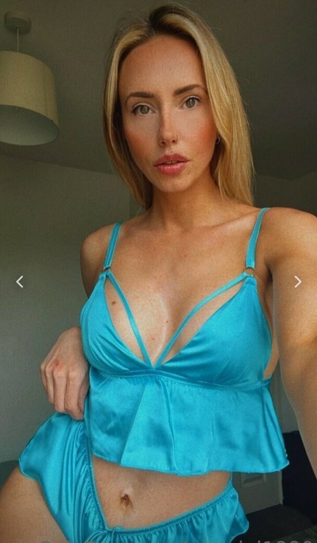 Cerimarie1990 pornstar free photo