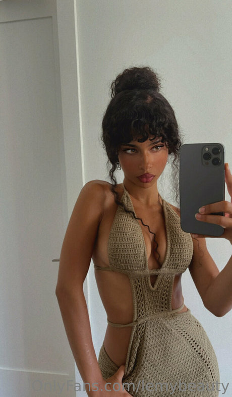 mother daughter onlyfans hot naked photos