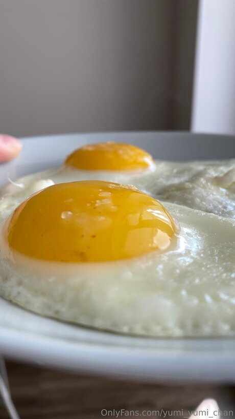 Yumi Yumi Chan top pornstar galleries