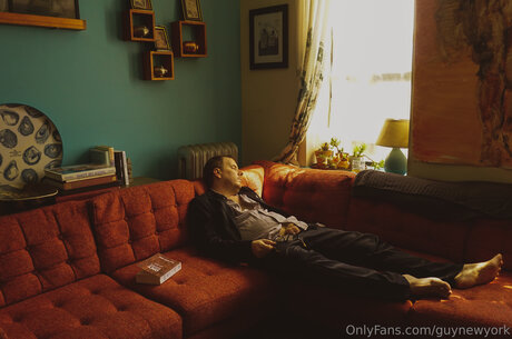 Guynewyork pornstar naked picture