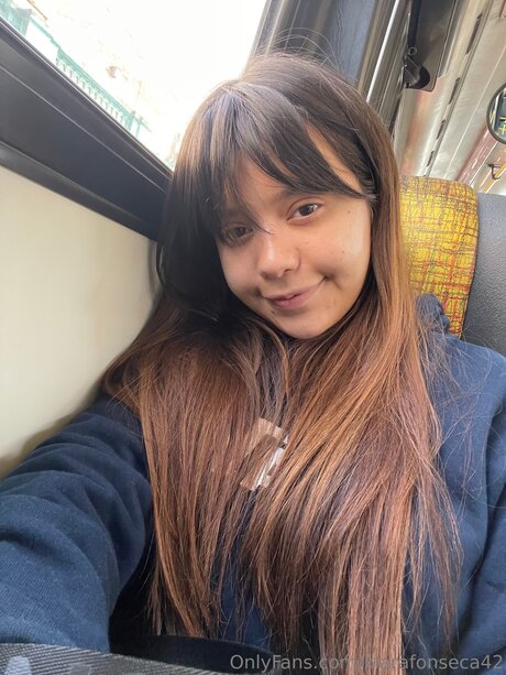 Kiarafonseca42 pretty model images