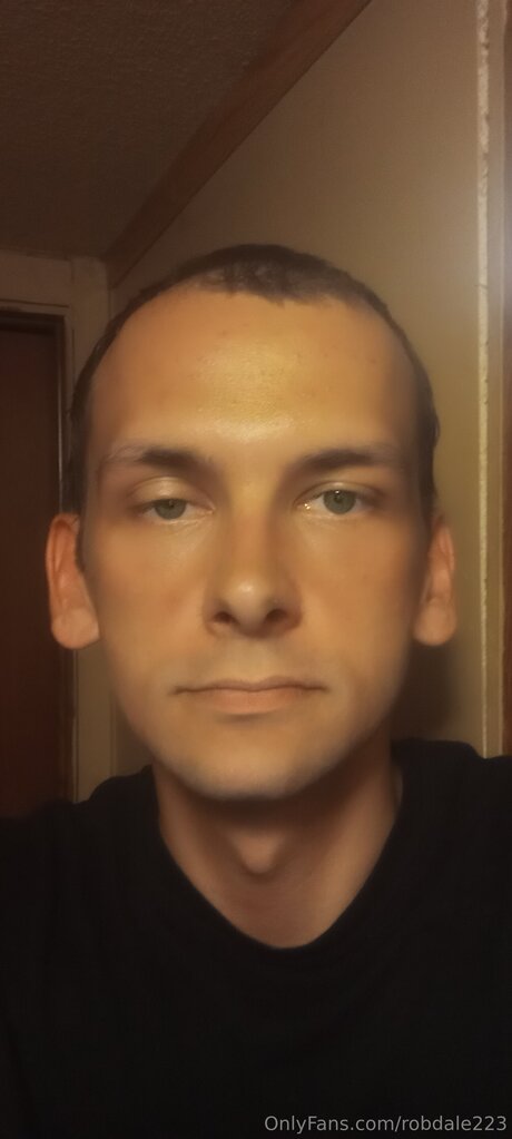 Robdale223 exclusive actress pic