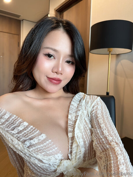 Yukixbunz model best pics