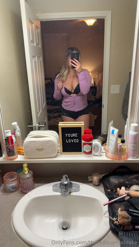 Therealsophieblake pornographic model pictures