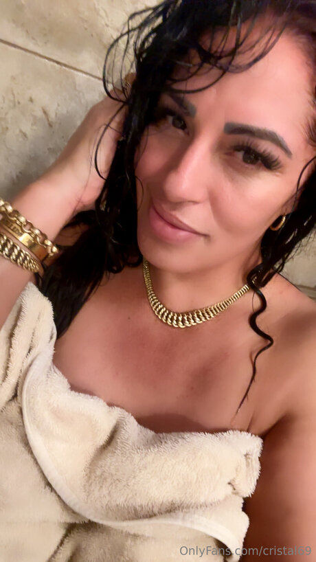 Cristal69 porn actress img