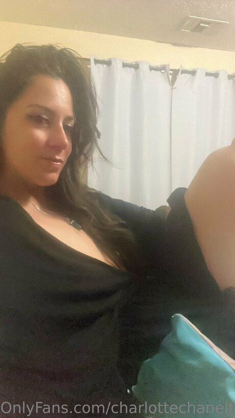 Charlottechanelfree model exclusive pic