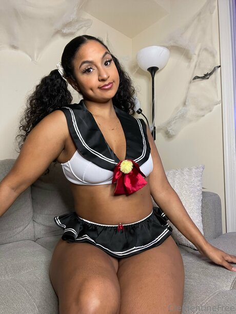 Clementine Free pornstar art photo