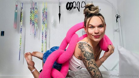 blonde teen onlyfans art nude pics