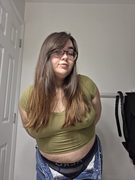 Spitfaerie model beautiful images