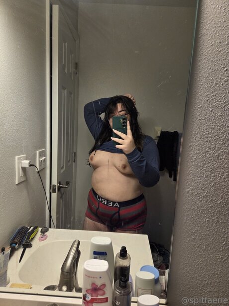 Spitfaerie model sex image