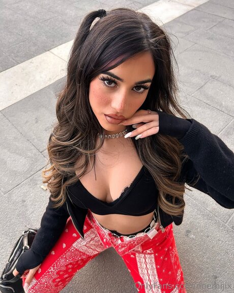 Noemijix xxx actress images