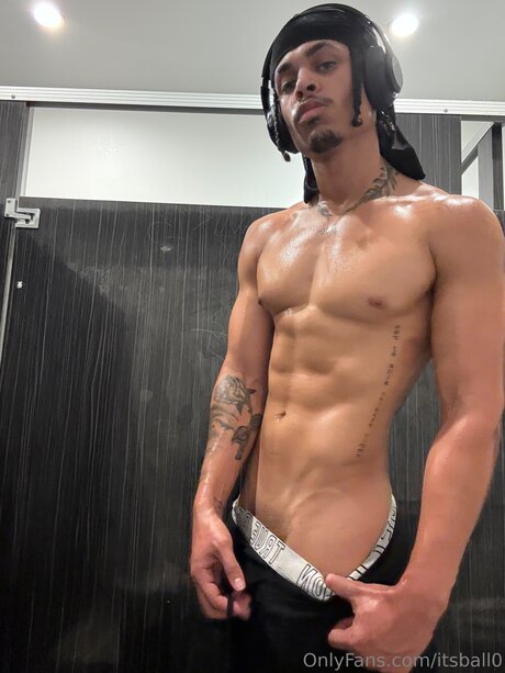 Itsball0 erotic pornstar images