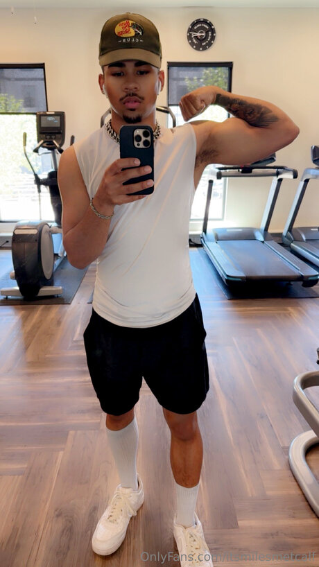 Itsmilesmetcalf star beautiful pics