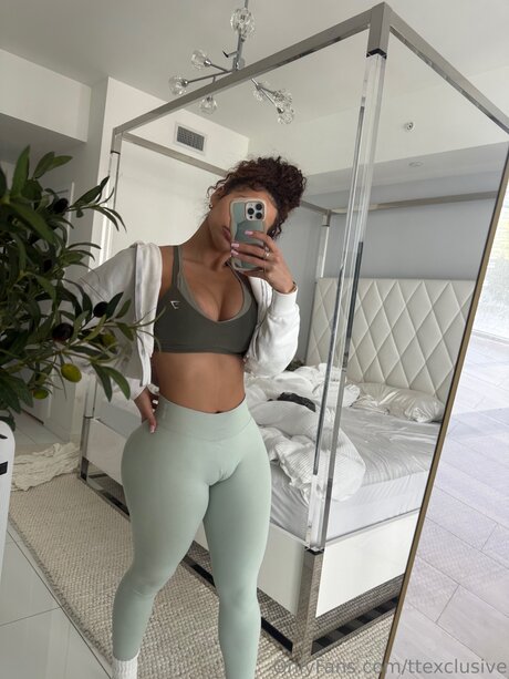 trans dominatrix onlyfans naked img