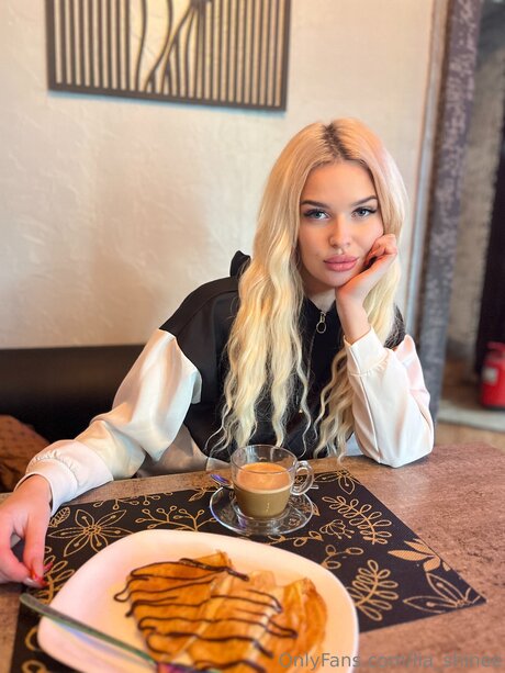 Shine Lia pornstar best photo