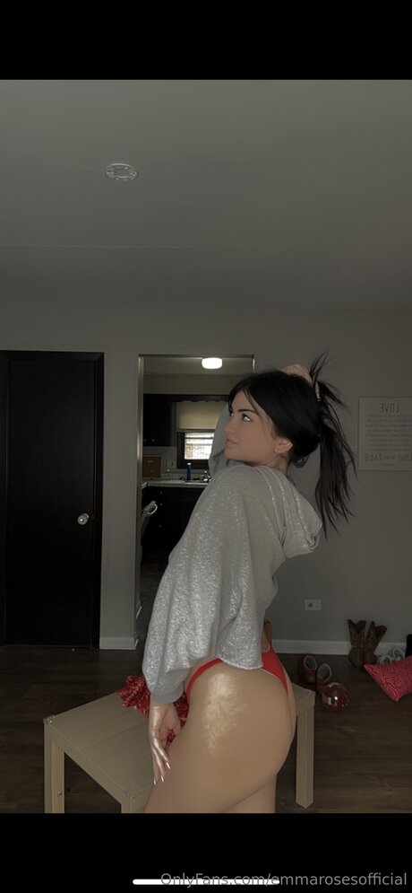 Emmarosesofficial sexy star galleries