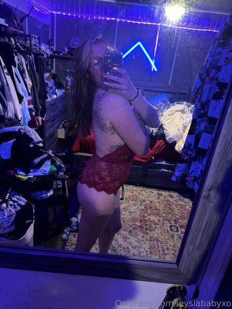 Leysiababyxo star nudes galleries