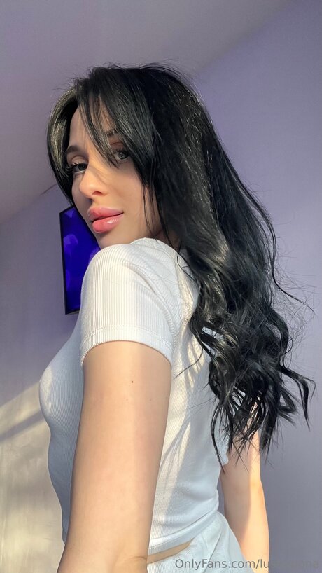 Lustyloona erotic star image