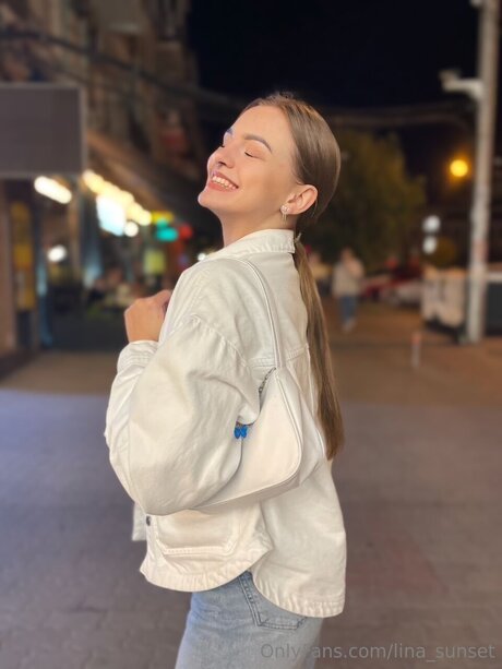 Lina Sunset sex actress photos