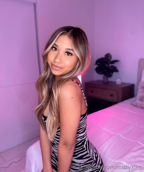Mistyxlee model nudes picture