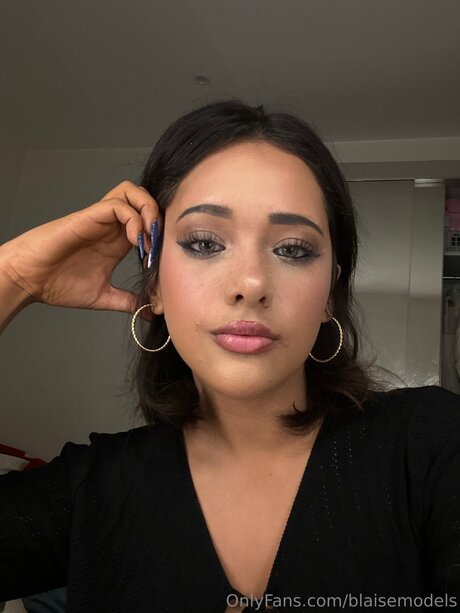 mature slut onlyfans sexy images