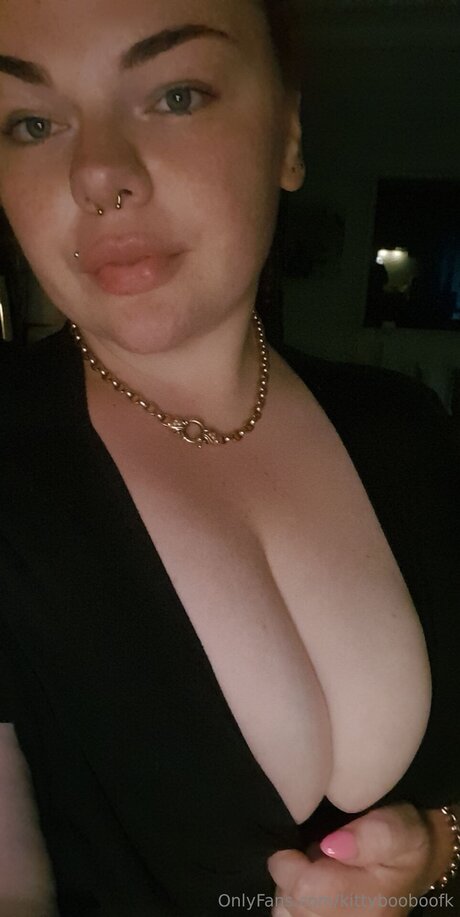 Kittybooboofk naked star image