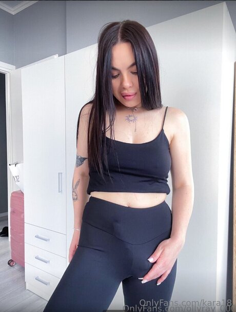 Kara18 perfect actress photos