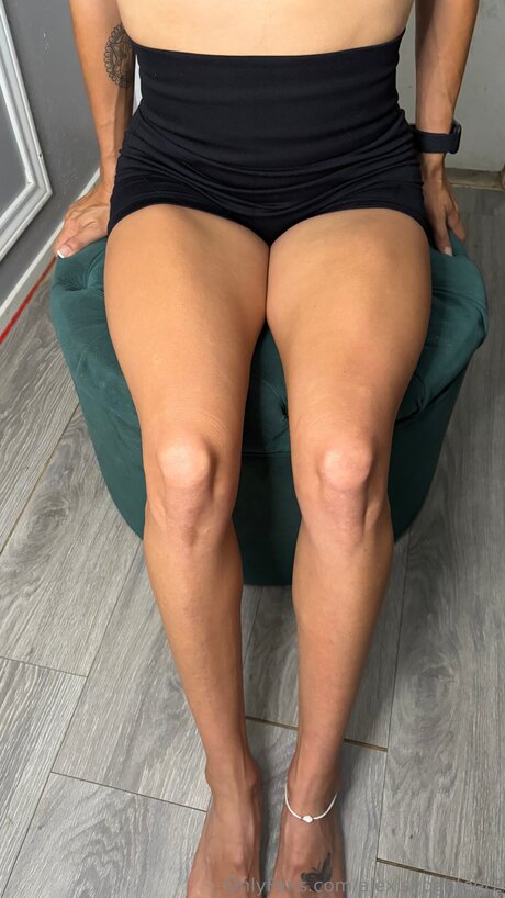 Alexisyogafeet2 art actress galleries