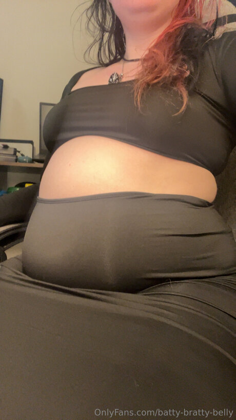 Batty Bratty Belly star naked galleries