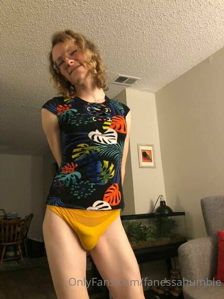 Fanessahumble star top images