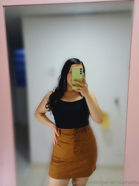 Mommy Nextdoor star adult pics